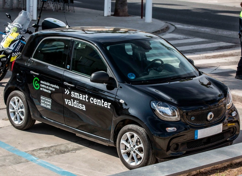 Mercedes-Benz Valdisa apoya las carreras RunCáncer 2022 organizadas por AECC