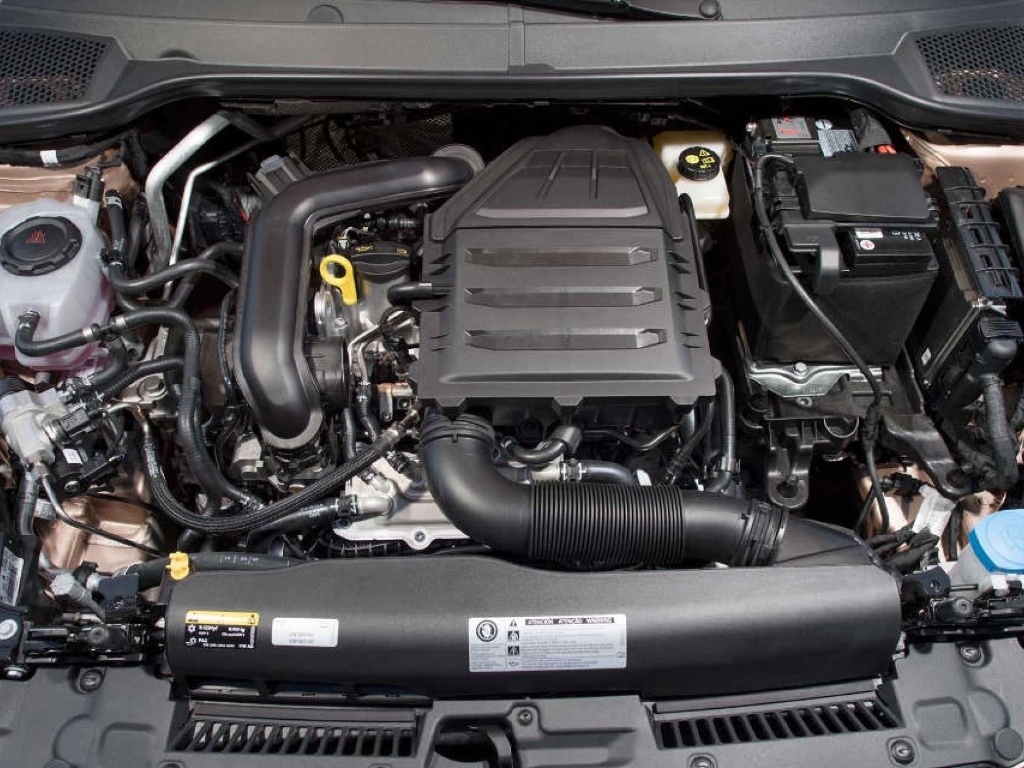 La regla del minuto: el sencillo truco para que no se rompa el motor de tu coche