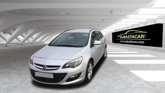 Opel Astra Sports Tourer 1.6 CDTI S&S Selective 81 kW (110 CV) Vehículo usado en Badajoz - 1