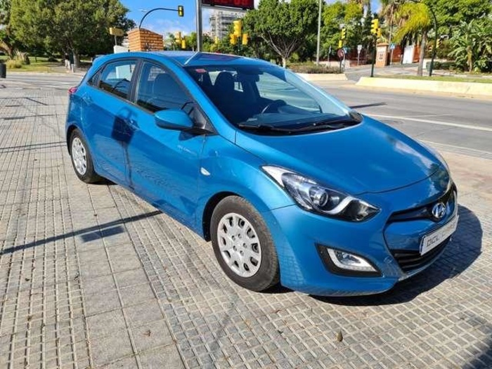 Hyundai i30 1.6 CRDI Go! 81 kW (110 CV) Vehículo usado en Málaga - 1