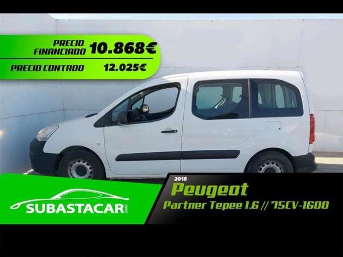 Peugeot Partner Tepee Access BlueHDi 55 kW (75 CV) Vehículo usado en Badajoz - 1