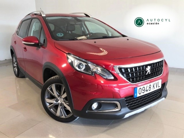 Peugeot 2008 SUV PureTech 130 S&S Allure 96 kW (130 CV) Vehículo usado en Valladolid