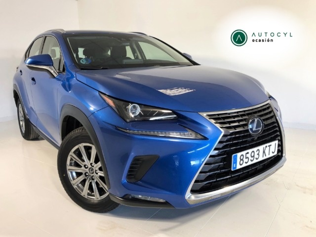 Lexus NX 300h Business Navigation 2WD 145 kW (197 CV) Vehículo usado en Valladolid