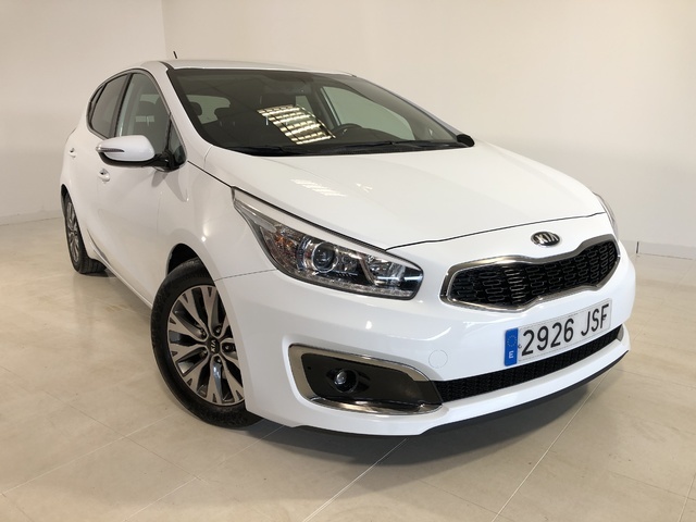 Kia Ceed 1.0 T-GDi Eco-Dynamics Tech 74 kW (100 CV) Vehículo usado en Valladolid