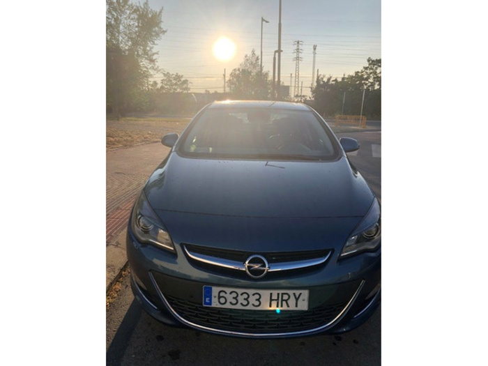 Opel Astra 1.7 CDTi Business 96 kW (130 CV) Vehículo usado en Madrid - 1