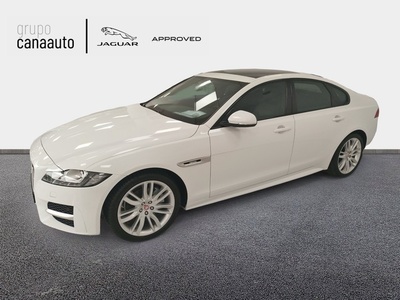 Jaguar XF 2.0D R-Sport Auto 4WD 132 kW (180 CV) Jaguar XF 2.0D R-Sport Auto 4WD 132 kW (180 CV)