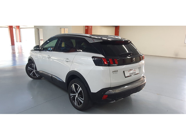 Peugeot3008 PureTech 130 S&S GT Line 96 kW (130 CV) Vehículo usado en Barcelona - 7