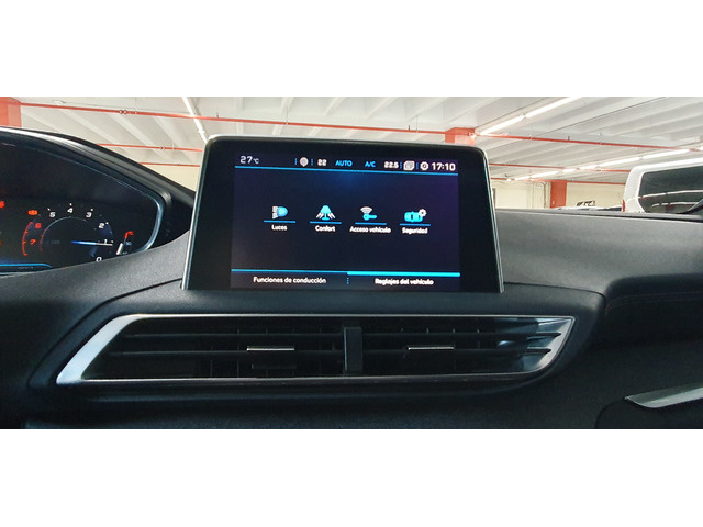 Peugeot3008 PureTech 130 S&S GT Line 96 kW (130 CV) Vehículo usado en Barcelona - 26