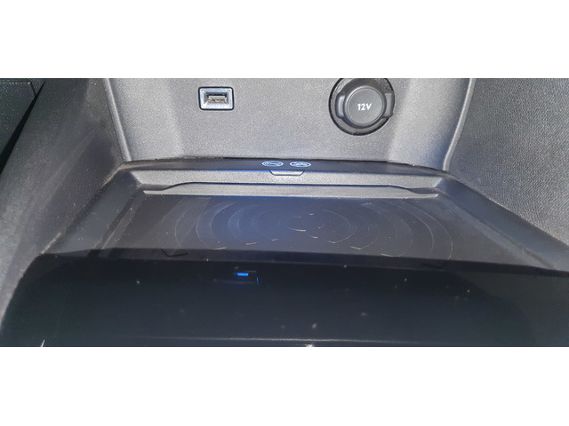 Peugeot3008 PureTech 130 S&S GT Line 96 kW (130 CV) Vehículo usado en Barcelona - 31