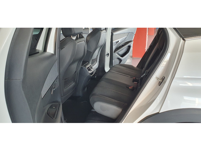 Peugeot3008 PureTech 130 S&S GT Line 96 kW (130 CV) Vehículo usado en Barcelona - 39