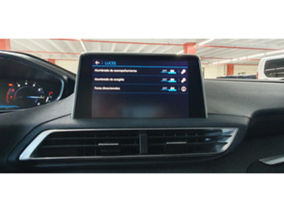Peugeot 3008 PureTech 130 S&S GT Line 96 kW (130 CV) Peugeot 3008 PureTech 130 S&S GT Line 96 kW (130 CV)