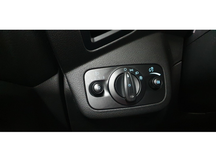 FordKuga 1.5 EcoBoost S&S Titanium 4x4 Auto 129 kW (176 CV) Vehículo usado en Barcelona - 24 FordKuga 1.5 EcoBoost S&S Titanium 4x4 Auto 129 kW (176 CV) Vehículo usado en Barcelona - 24