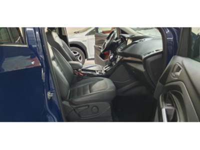 Ford Kuga 1.5 EcoBoost S&S Titanium 4x4 Auto 129 kW (176 CV) Ford Kuga 1.5 EcoBoost S&S Titanium 4x4 Auto 129 kW (176 CV)