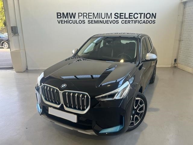 BMWiX1 xDrive30 230 kW (313 CV)