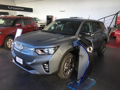 SsangyongKorando E-motion Urban Auto 140 kW (190 CV)12 SsangyongKorando E-motion Urban Auto 140 kW (190 CV)12