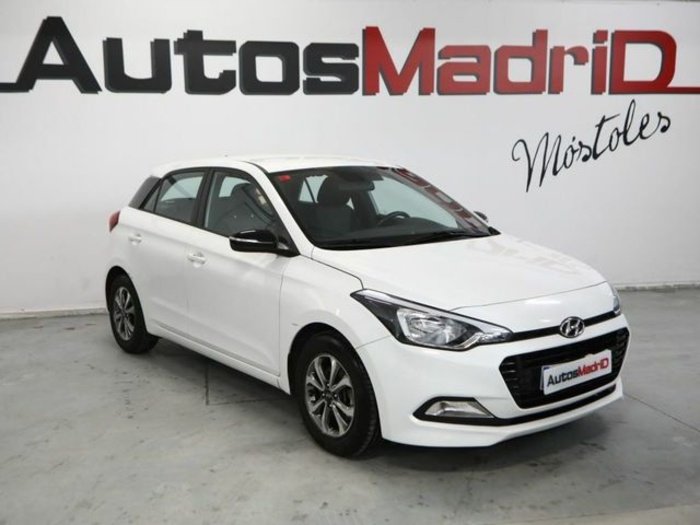 Hyundai i20 1.4 CRDI Fresh 66 kW (90 CV) Vehículo usado en Madrid - 1