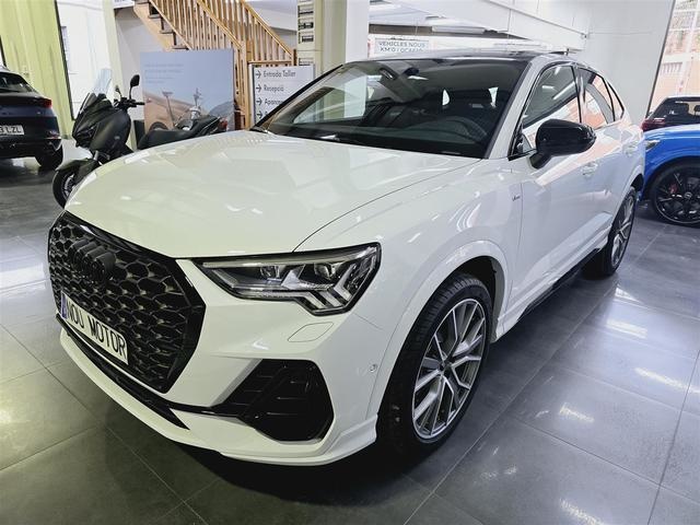 AudiQ3 Sportback Black line 40 TDI quattro 147 kW (200 CV) S tronic