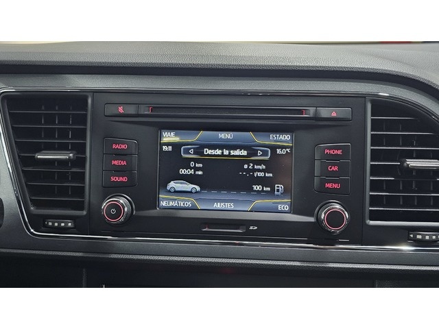 SEATLeón 2.0 TDI FR 103 kW (140 CV) Vehículo usado en Barcelona - 14 SEATLeón 2.0 TDI FR 103 kW (140 CV) Vehículo usado en Barcelona - 14