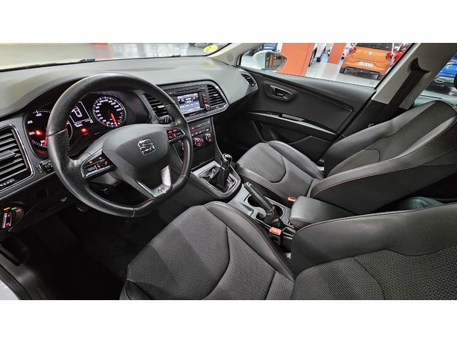 SEATLeón 2.0 TDI FR 103 kW (140 CV) Vehículo usado en Barcelona - 16 SEATLeón 2.0 TDI FR 103 kW (140 CV) Vehículo usado en Barcelona - 16