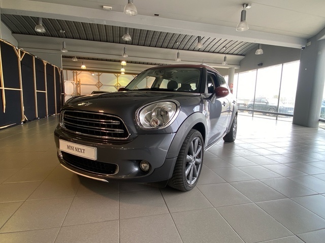 MINI MINI Countryman Cooper D 82 kW (112 CV) Vehículo usado en Madrid