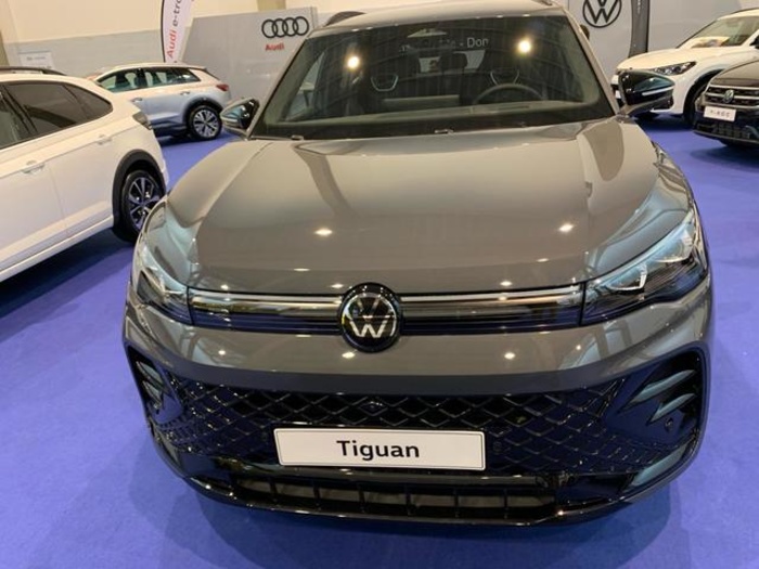 Volkswagen Tiguan R-Line 1.5 eTSI 110 kW (150 CV) DSG - CENTROWAGEN - 1