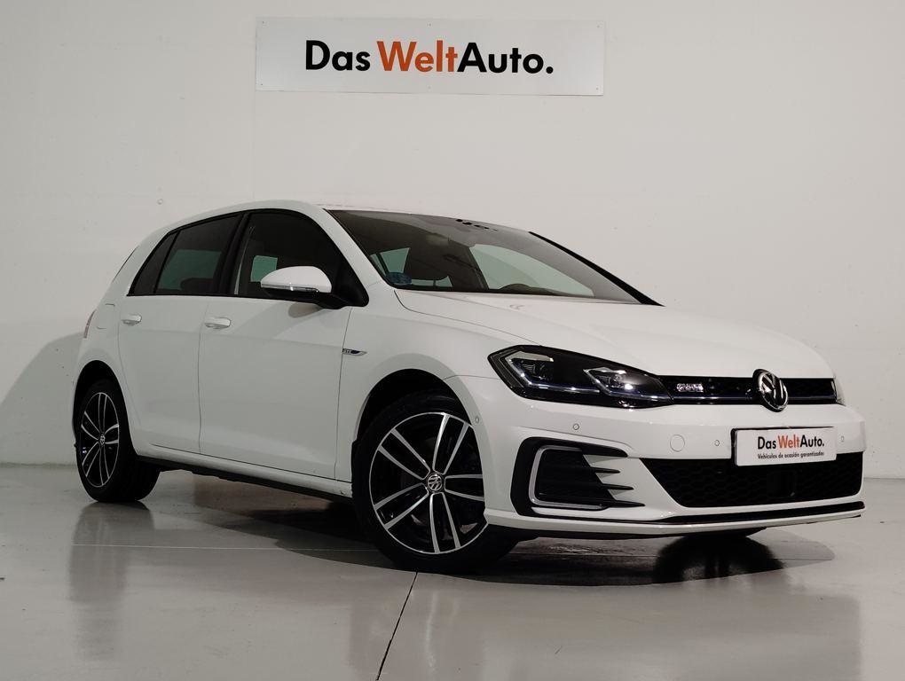 Volkswagen Golf GTE 1.4 TSI e-Power 150 kW (204 CV) DSG Vehículo usado en Barcelona