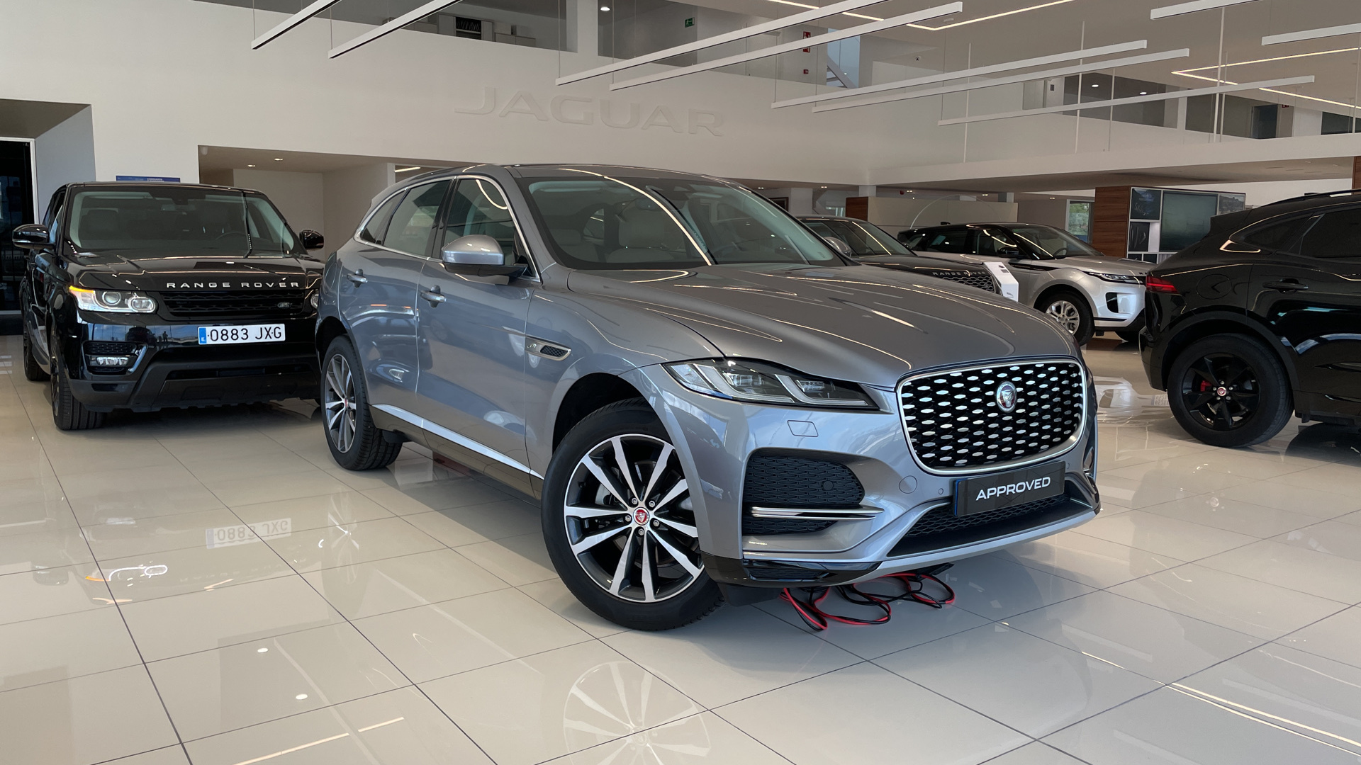 Jaguar F-PACE 2.0D I4 MHEV R-Dynamic S AWD Auto 150 kW (204 CV)