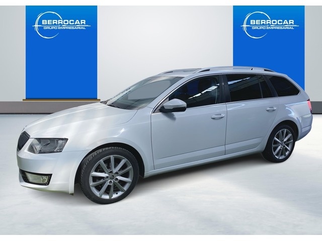 Skoda Octavia Combi 1.6 TDI CR Ambition 81 kW (110 CV) Vehículo usado en Sevilla