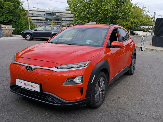 Hyundai Kona EV Tecno 150 kW (204 CV) Vehículo usado en Madrid