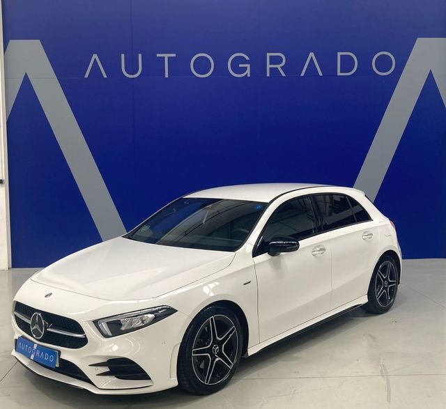 Mercedes-Benz Clase A 180 d 85 kW (116 CV) Vehículo usado en Málaga