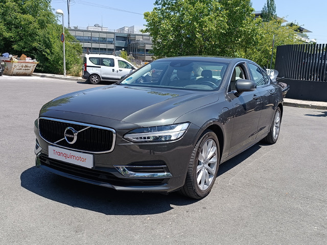 Volvo S90 2.0 T8 Twin Business Plus AWD Auto 287 kW (390 CV) Vehículo usado en Madrid