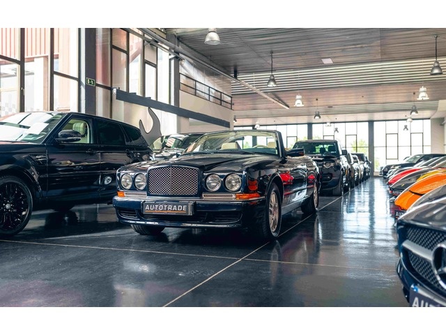 BentleyAzure 6.8 Cabrio 286 kW (389 CV)