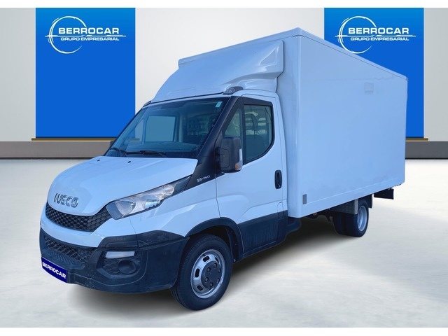 Iveco Daily Chasis Cabina 35C 15 3.0 3000 107 kW (146 CV) Vehículo usado en Sevilla