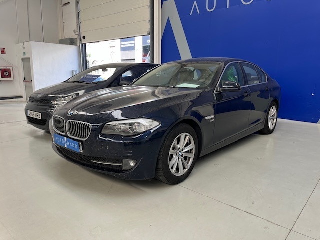 BMW Serie 5 528i xDrive 180 kW (245 CV) Vehículo usado en Málaga