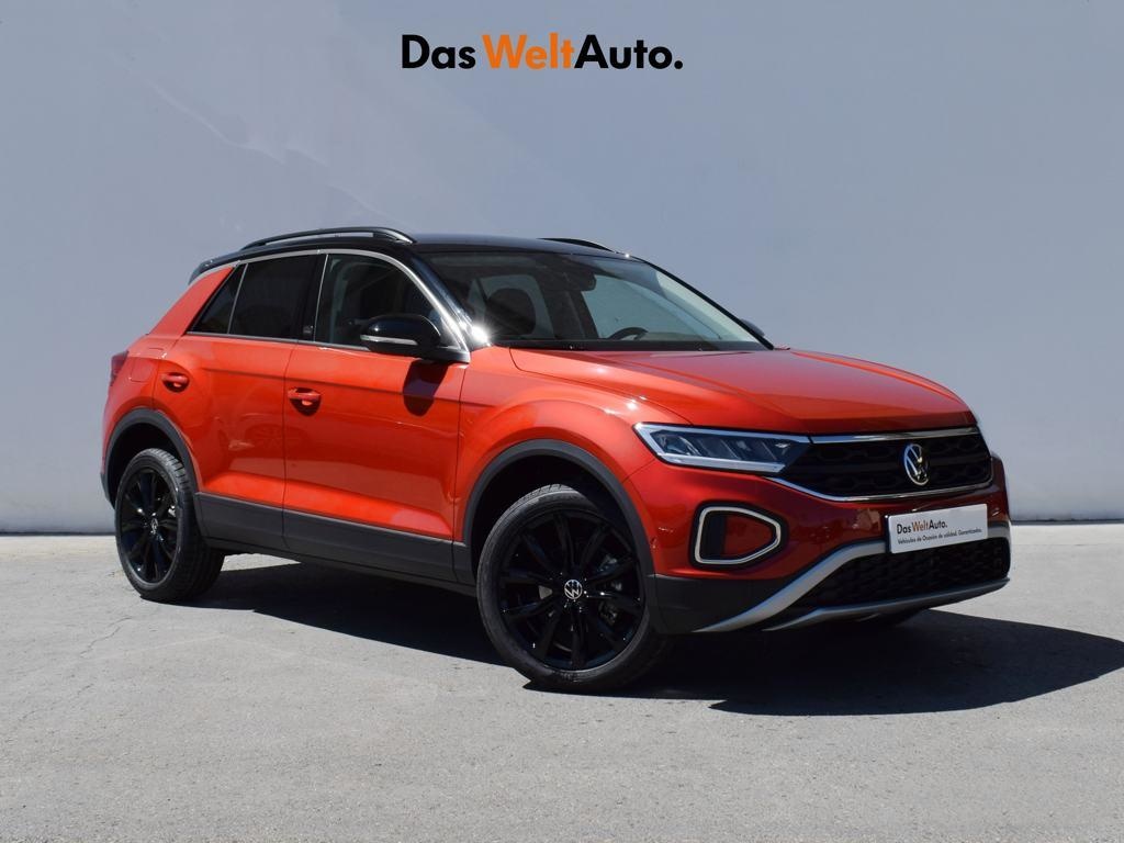 Volkswagen T-Roc Dark 1.0 TSI 81 kW (110 CV) KM0 en Badajoz