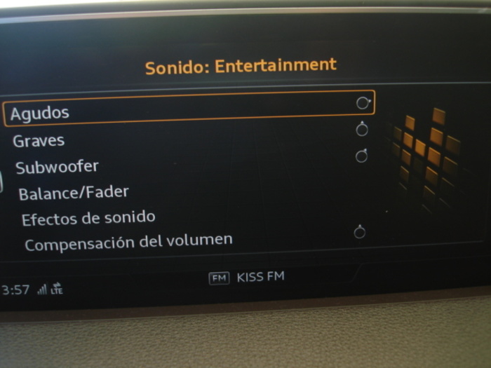 AudiSQ7 4.0 TDI quattro 320 kW (435 CV) tiptronic Vehículo usado en Barcelona - 29 AudiSQ7 4.0 TDI quattro 320 kW (435 CV) tiptronic Vehículo usado en Barcelona - 29