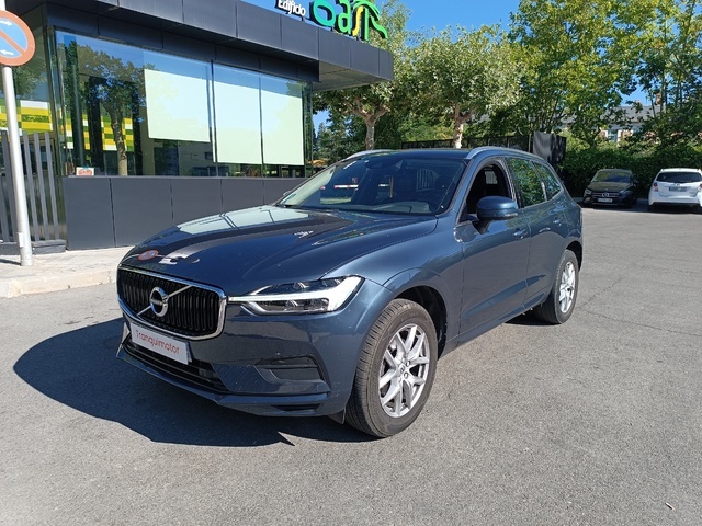 Volvo XC60 D4 Momentum AWD Auto 140 kW (190 CV) Vehículo usado en Madrid