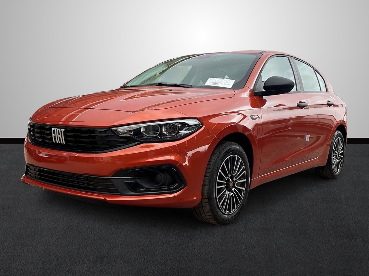 Fiat Tipo HB 1.6 Diesel 96 kW (130 CV) Vehículo nuevo en Sevilla - 1