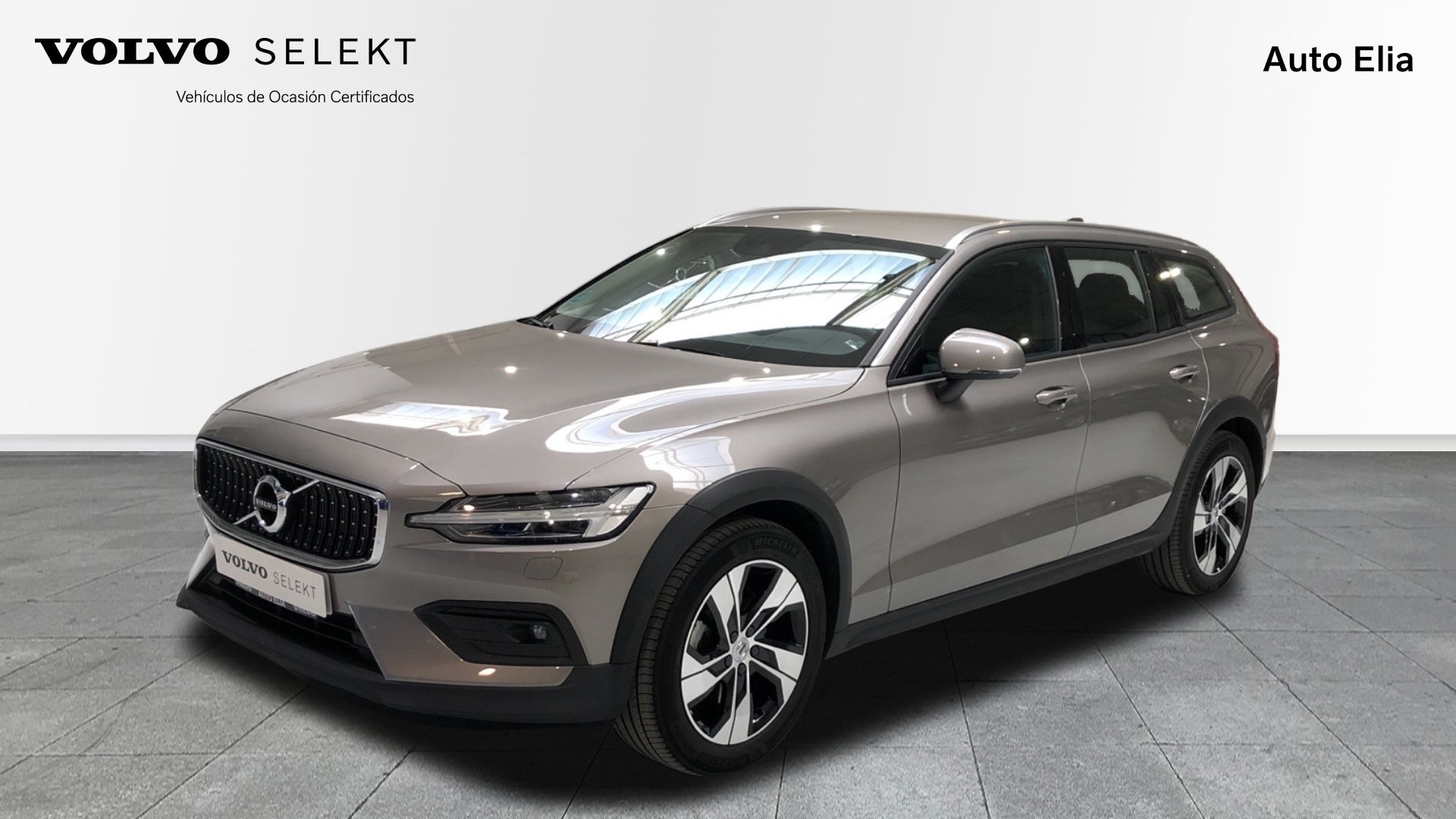 Volvo V60 Cross Country D4 Cross Country AWD Auto 140 kW (190 CV) Vehículo usado en Madrid - 1