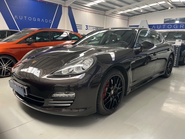 Porsche Panamera 4S 294 kW (400 CV) Vehículo usado en Málaga