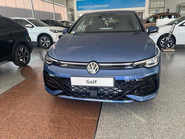 Volkswagen Golf R-Line 1.5 eTSI 110 kW (150 CV) DSG - CENTROWAGEN - 1