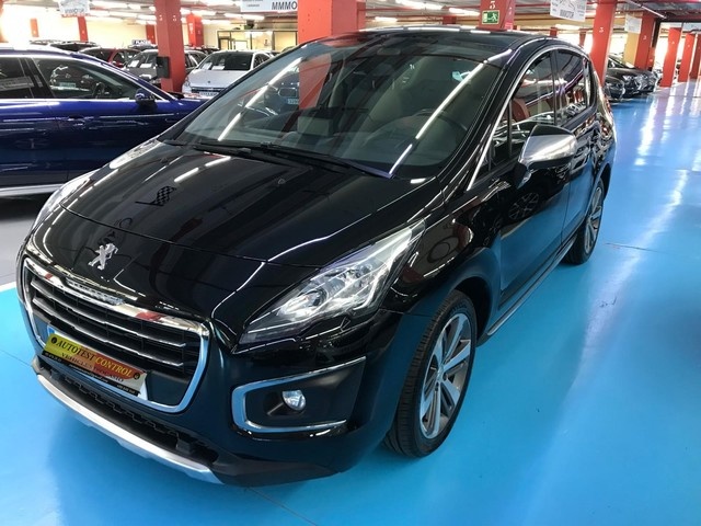 Peugeot3008 1.2 PureTech S&S Allure 96 kW (130 CV) Vehículo usado en Barcelona - 1