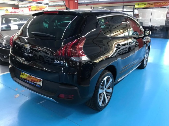 Peugeot3008 1.2 PureTech S&S Allure 96 kW (130 CV) Vehículo usado en Barcelona - 4 Peugeot3008 1.2 PureTech S&S Allure 96 kW (130 CV) Vehículo usado en Barcelona - 4