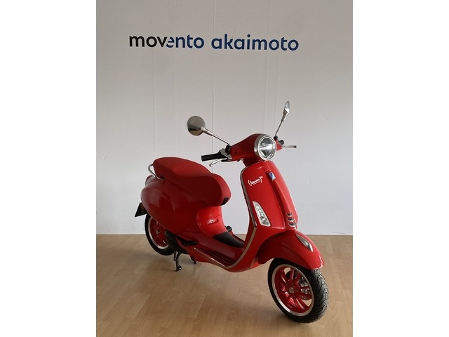 Vespa Electrica 70 KMH 4 kW (5 CV)