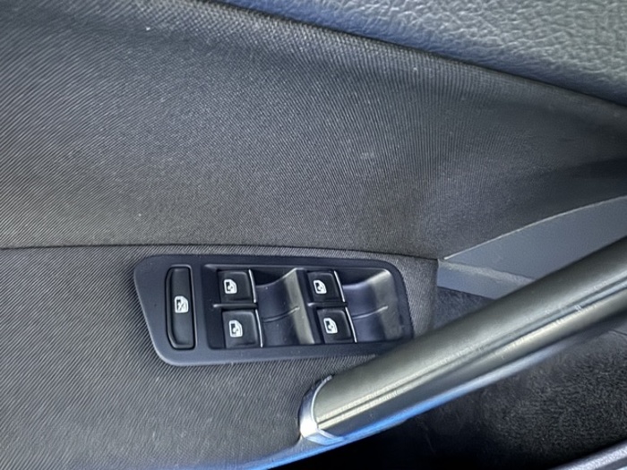 VolkswagenGolf Variant Sport 1.6 TDI BMT 81 kW (110 CV) Vehículo usado en Barcelona - 16 VolkswagenGolf Variant Sport 1.6 TDI BMT 81 kW (110 CV) Vehículo usado en Barcelona - 16