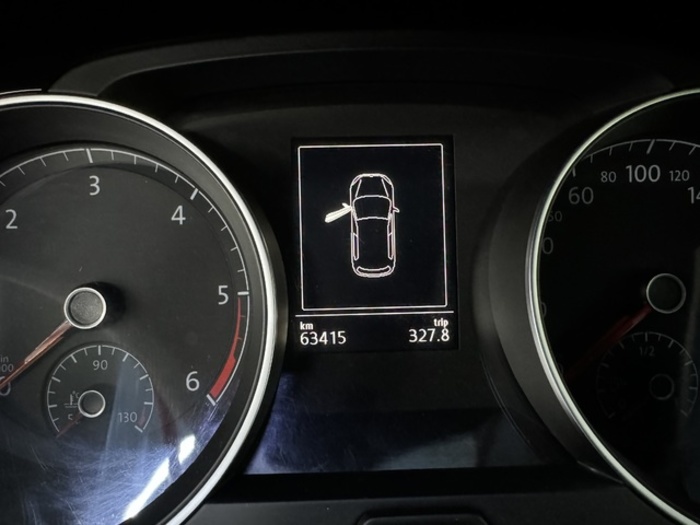 VolkswagenGolf Variant Sport 1.6 TDI BMT 81 kW (110 CV) Vehículo usado en Barcelona - 23 VolkswagenGolf Variant Sport 1.6 TDI BMT 81 kW (110 CV) Vehículo usado en Barcelona - 23