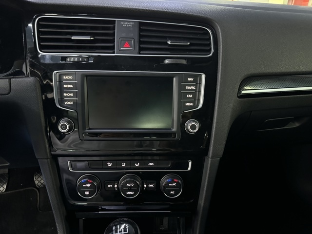 VolkswagenGolf Variant Sport 1.6 TDI BMT 81 kW (110 CV) Vehículo usado en Barcelona - 24