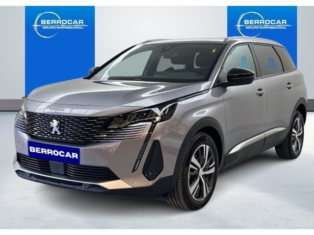 Peugeot 5008 PureTech 130 S&S Allure Pack 96 kW (130 CV) Vehículo usado en Sevilla