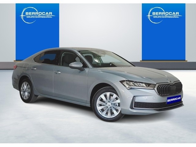 Skoda Superb 2.0 TDI Selection DSG 110 kW (150 CV) Vehículo usado en Sevilla