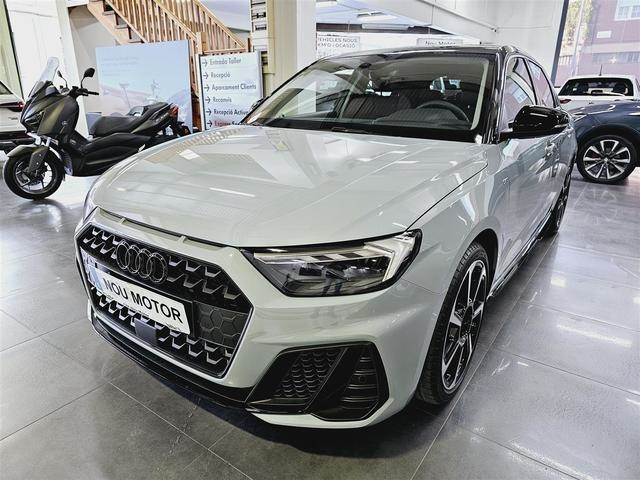 Audi A1 Sportback Adrenalin Black edition 30 TFSI 85 kW (116 CV) S tronic 11